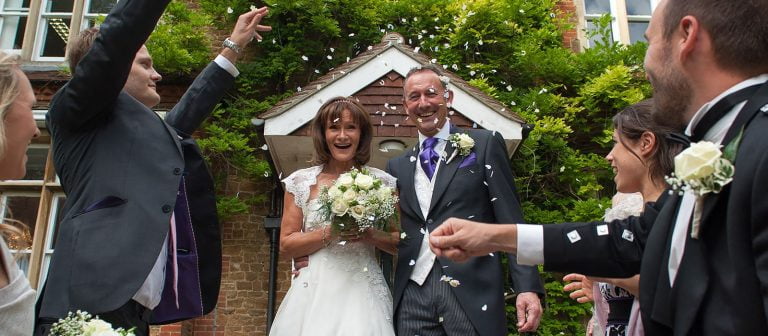 Read more about the article Guildford Register Office wedding photos | Richard & Dawn