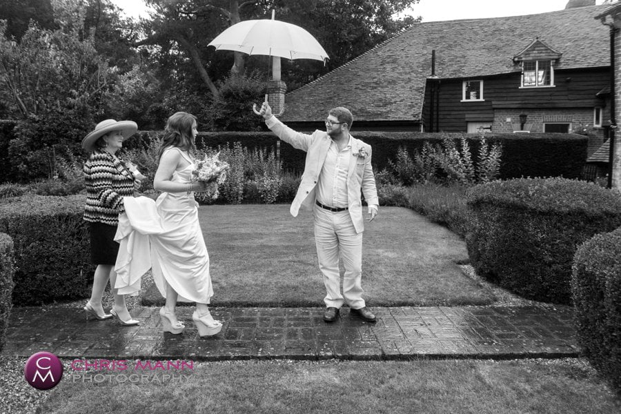 Surrey church wedding lydia ian cranleigh (13)