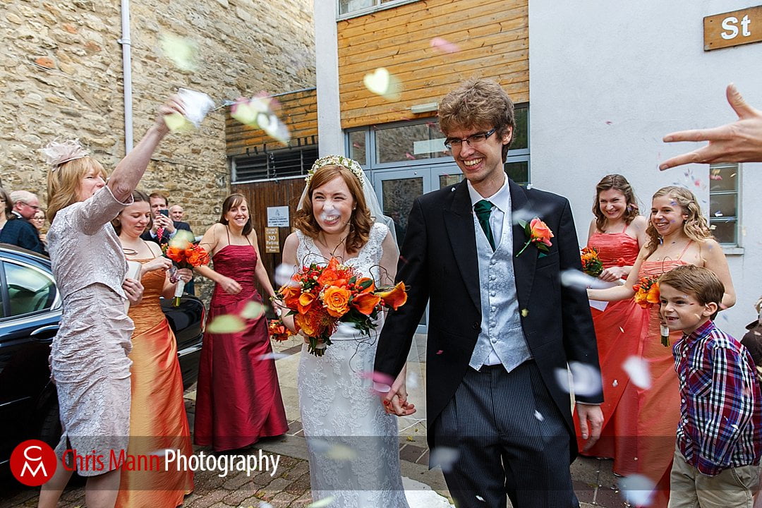 bride and groom confetti St Ebbe's Oxford