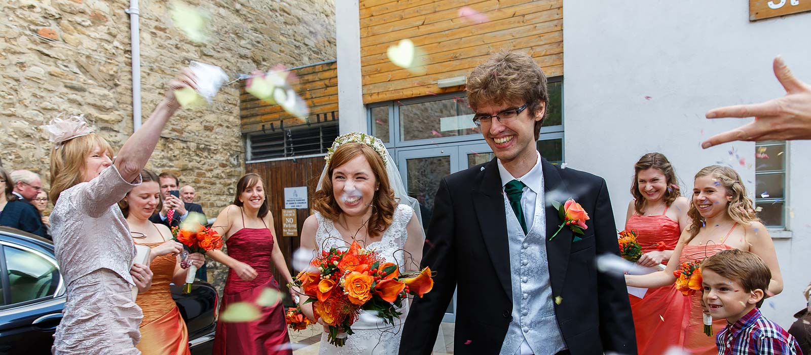 You are currently viewing Oxford wedding photos | St Ebbes | Lady Margaret Hall
