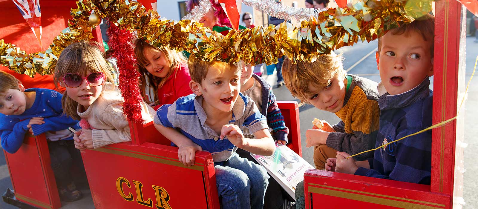 You are currently viewing Wonersh & Shamley Green Primary School Christmas Fair photos