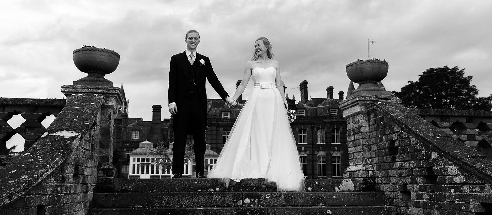 You are currently viewing Elvetham Winter Wedding | Maddie & Daniel