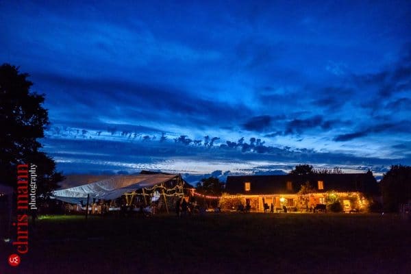 Read more about the article Mayenne France destination wedding | Julie + Tom part deux