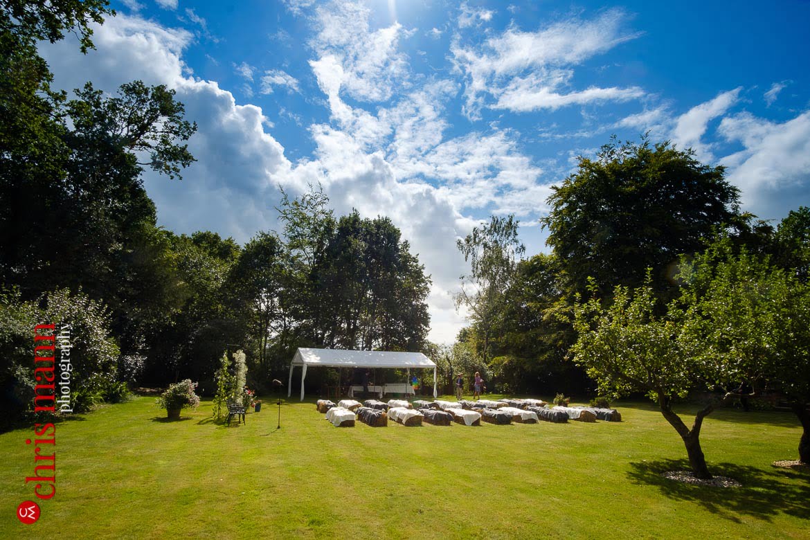 Surrey garden wedding
