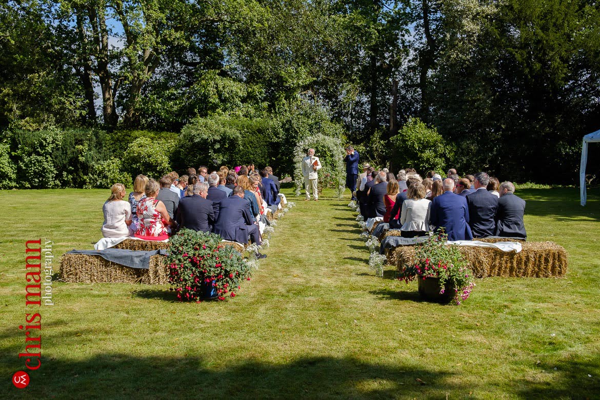 Surrey garden wedding