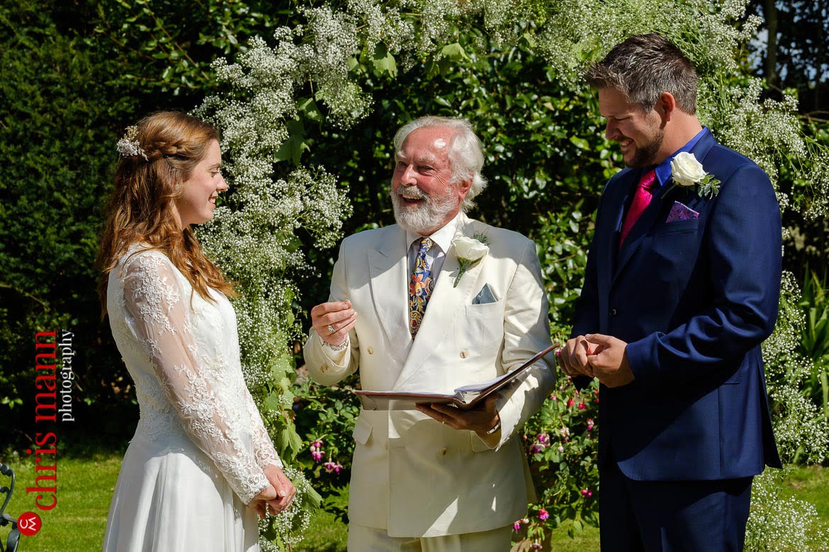 Surrey garden wedding