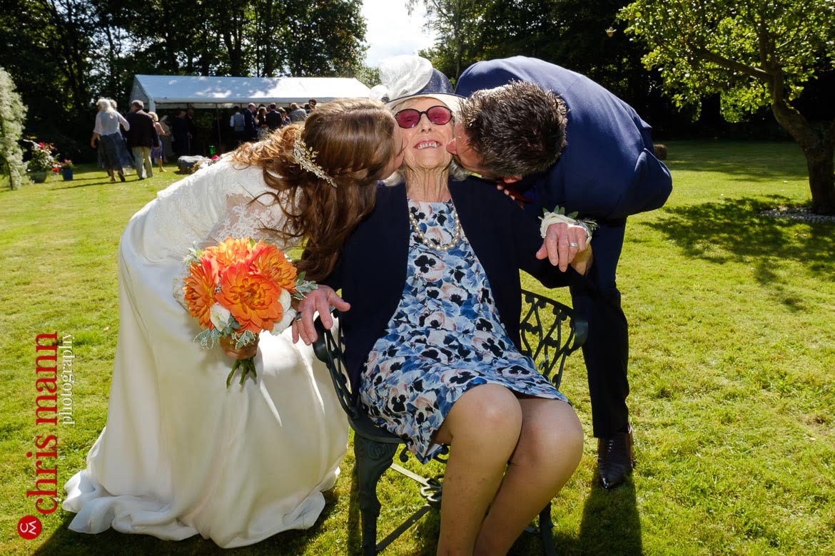 Surrey garden wedding