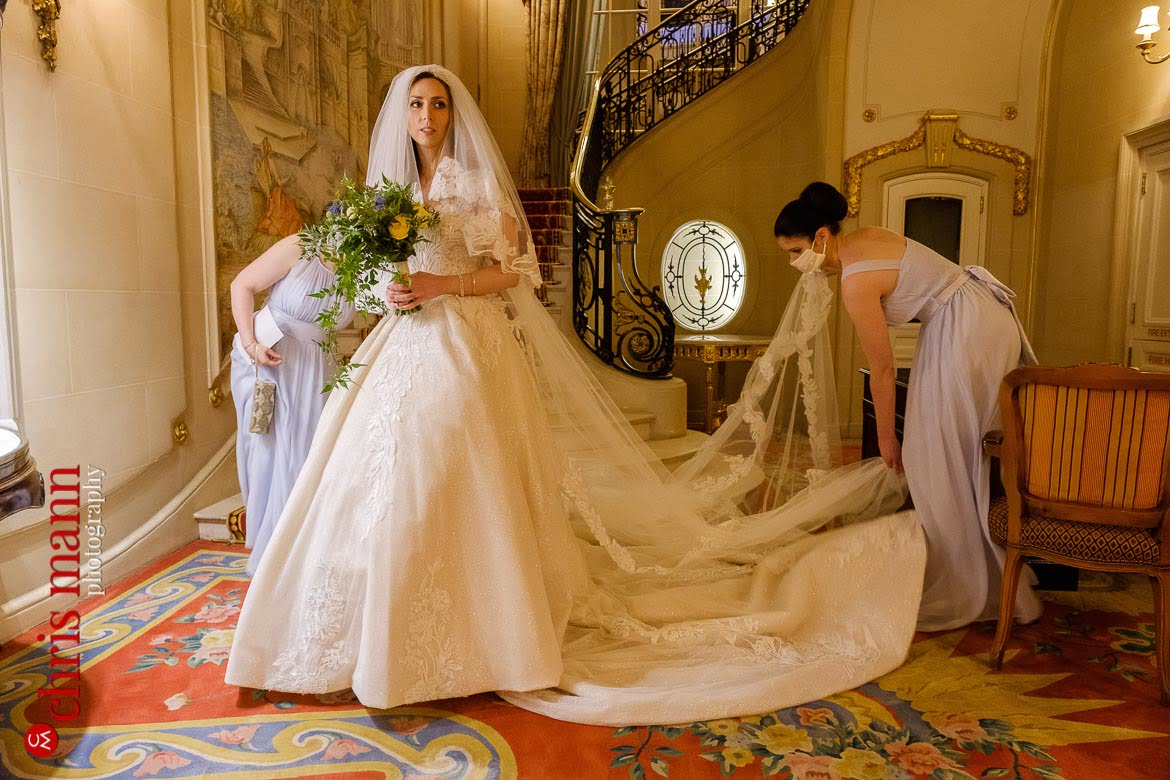 You are currently viewing Ritz London wedding photography | Michaela & James